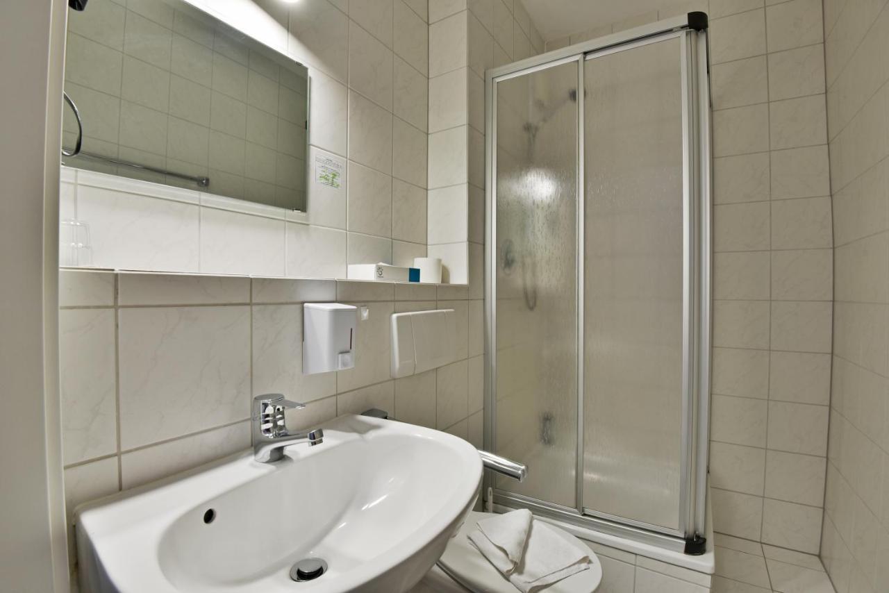 Hotel Zum Gruendle โอบาโฮฟ ภายนอก รูปภาพ