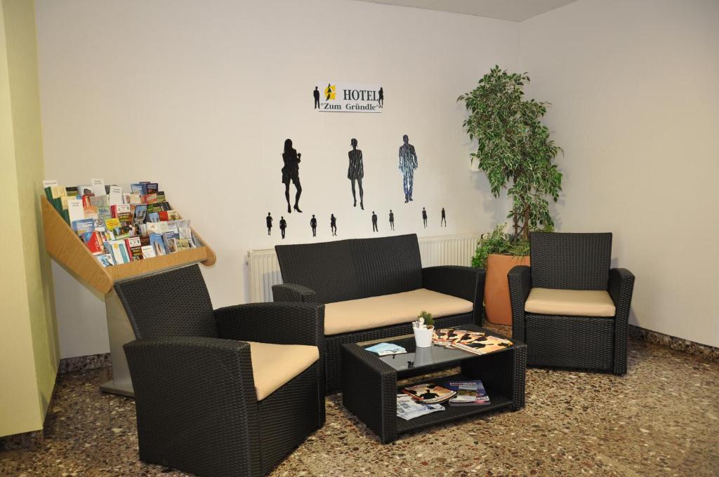 Hotel Zum Gruendle โอบาโฮฟ ภายนอก รูปภาพ